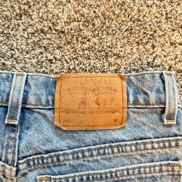 Vintage Levi Orange Tab Denim Shorts - Picture 3 of 5
